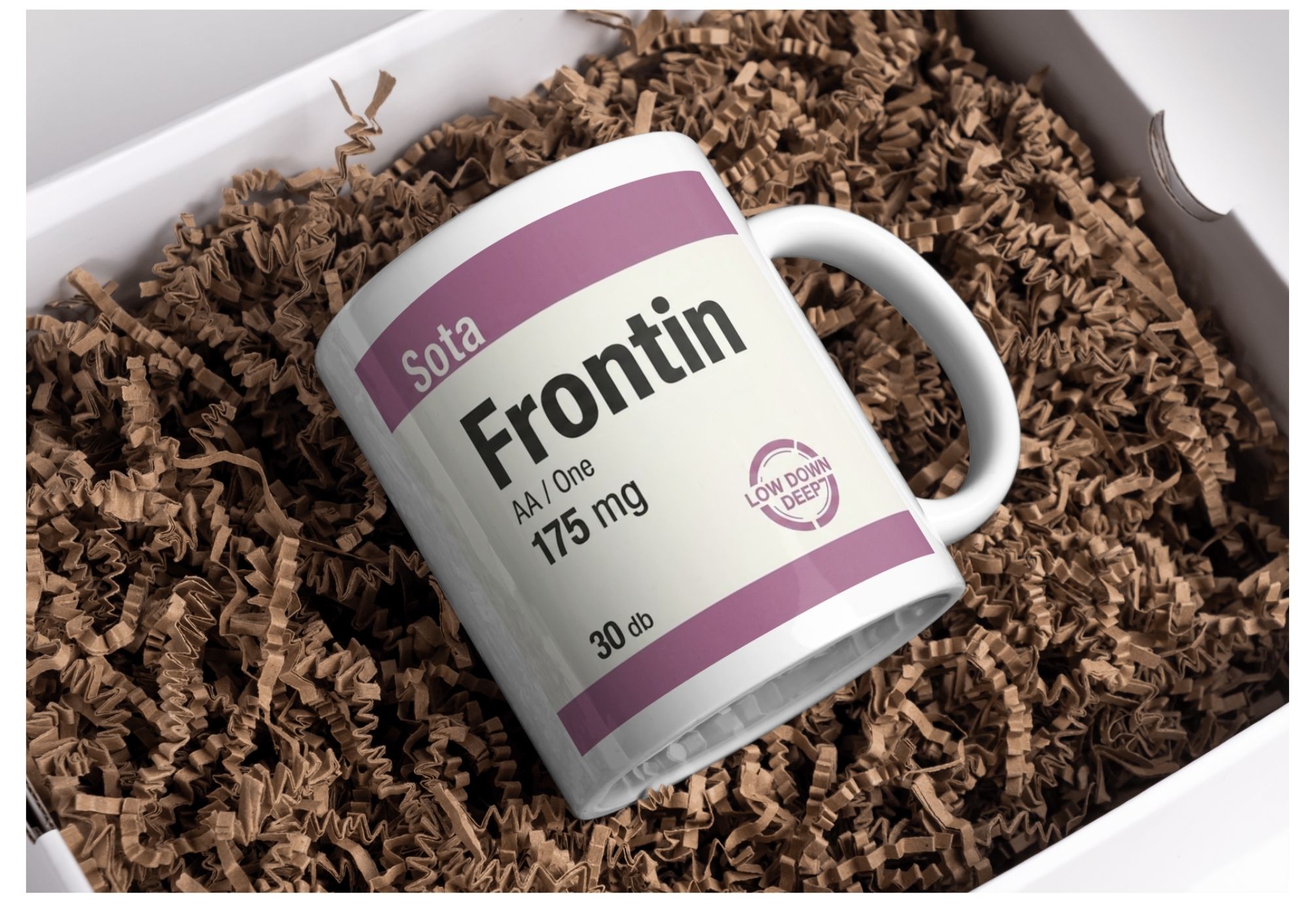 Amikor már a kávé sem segít: Az Őszinte Frontin Bögre! ☕️🤪