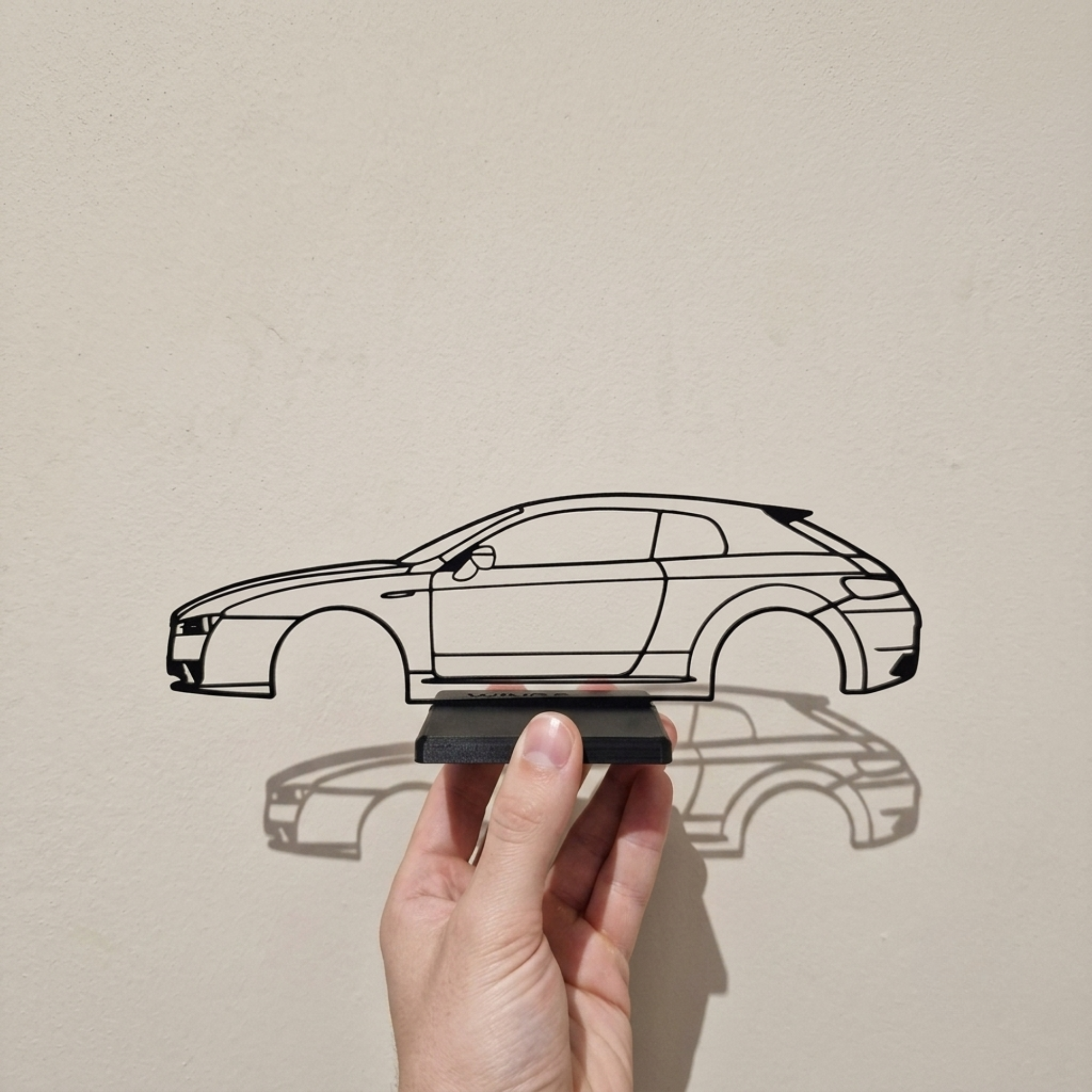 Alfa Romeo Brera sziluett dekoráció
