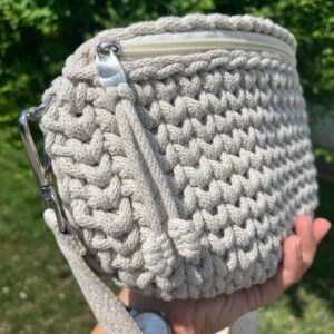 Horgolt crossbody táska