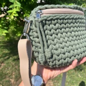 Horgolt crossbody táska