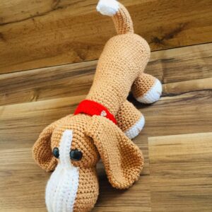 Basset Hound horgolt kutyus