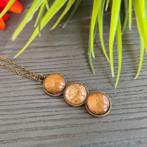 Sötét bronz – csillogó arany – bronz pötty nyaklánc