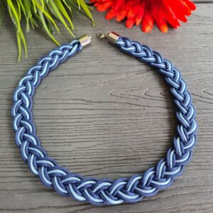 Tengerészkék – baba kék fonott paracord nyaklánc