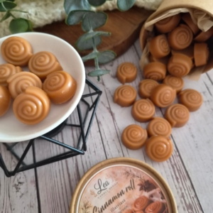 Cinnamon roll illatviasz