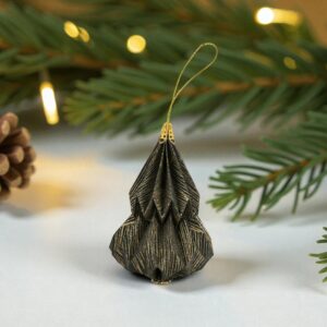 Kis fenyő origami dísz fekete és arany KF009
