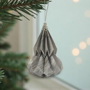 Kis fenyő origami dísz szürke, ezüst KF016