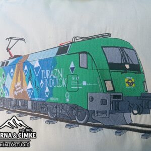 🚂 Túrázni indulok – egy igazán különleges hímzett vászontáska