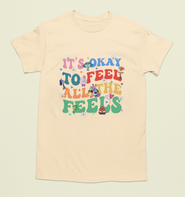 It’s okay to feel all the feels– környakú gyerek pamut póló