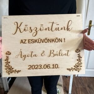 Köszöntő tábla Esküvőre