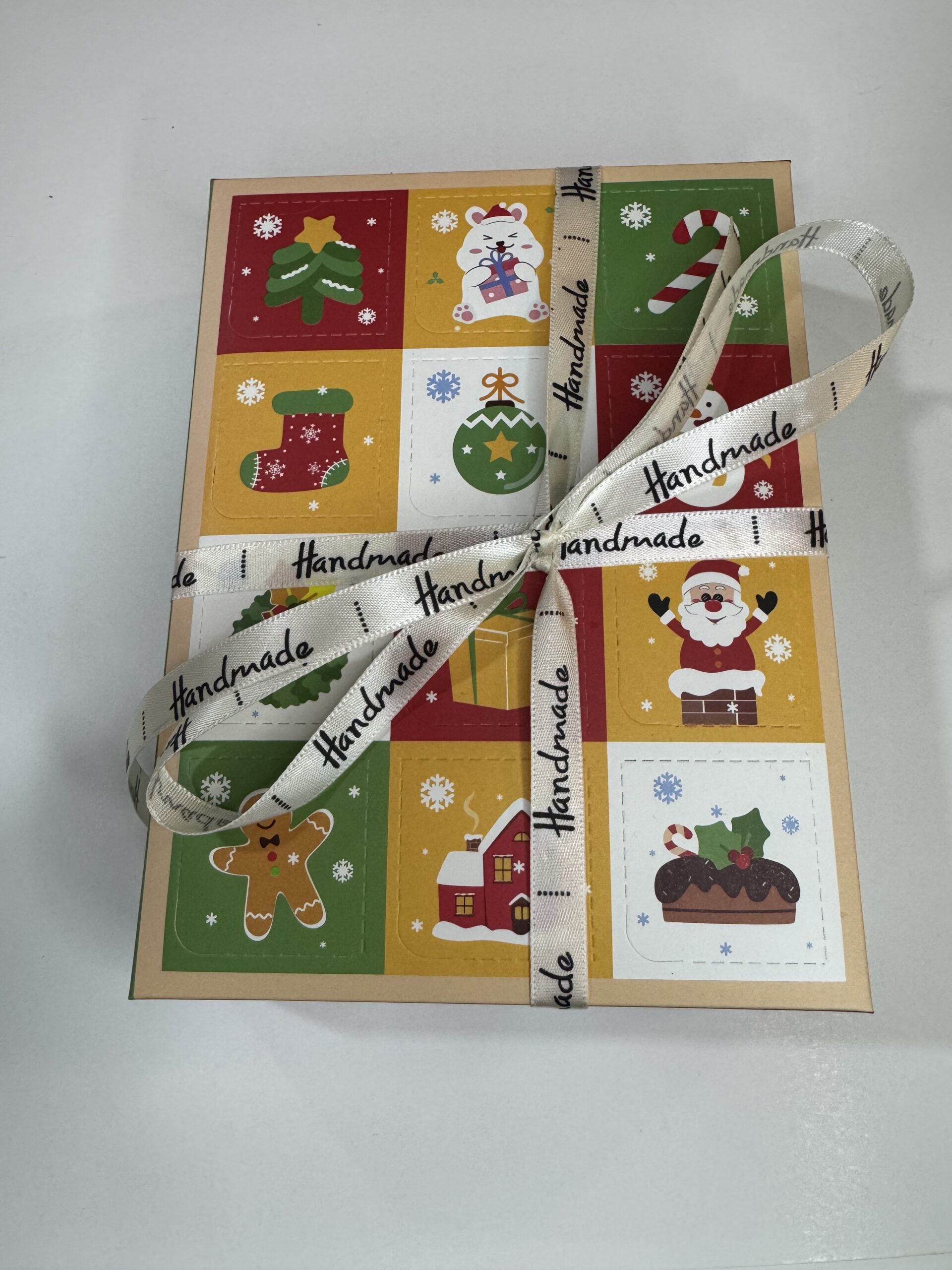 Adventi naptár – ékszerekkel