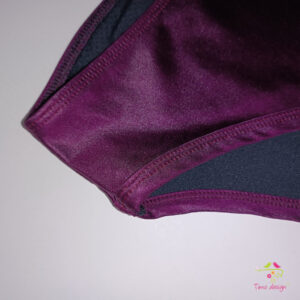 „Sparkling plum” csillogó lilásbordó menstruációs fürdőbugyi