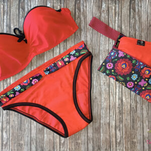 Piros-fekete menstruációs fürdőruha alsó, bikini alsó, fürdőbugyi