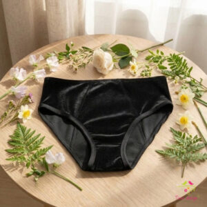 „Black velvet” – új generációs fekete menstruációs bugyi, erős vérzéshez vagy éjszakára