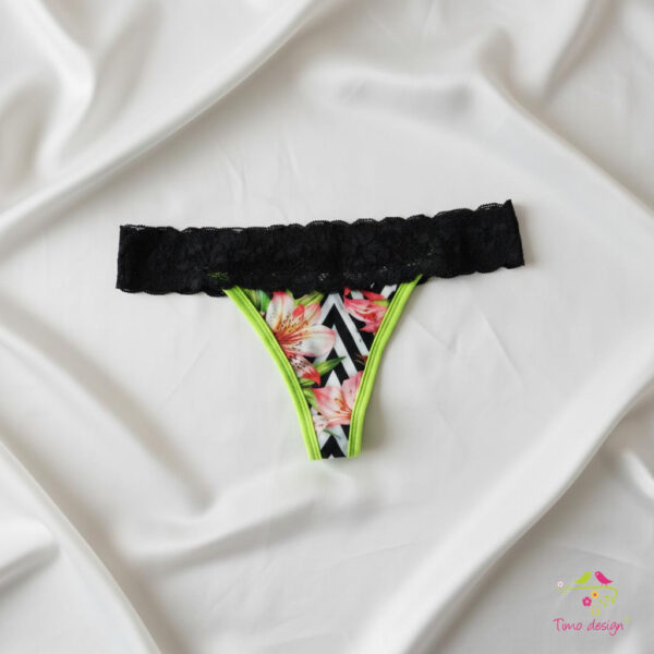Csipkés liliom mintás menstruációs tanga enyhe vérzéshez