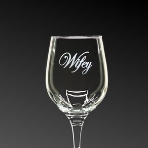 Páros Gravírozott pohár Hubby és Wifey felirattal