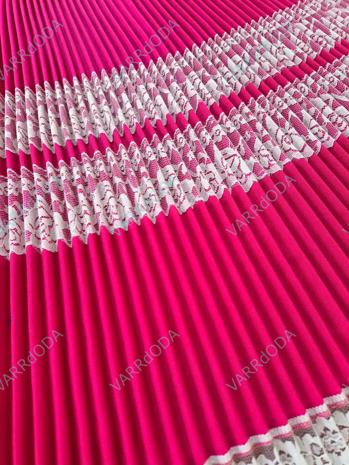 Pink pliszírozott szoknya