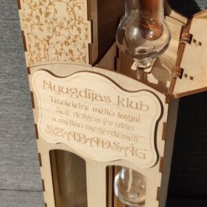 Dupla pálinkás ajándékdoboz – nyugdíjba vonulásra