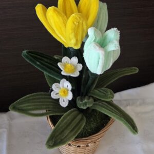 🌸 Kézműves Zsenília Virágkosár – Örök tavasz prémium kivitelben