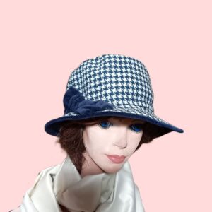 RITA-Női kalap /kombinált / őszi-téli / sötétkék-vajszínű kockás gyapjú szövet