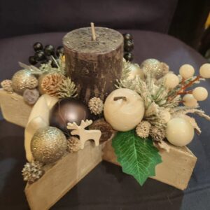 Csillag alakú adventi aszatli dísz