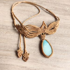 Szirének hajnala – boho stílusú makramé ásvány nyaklánc