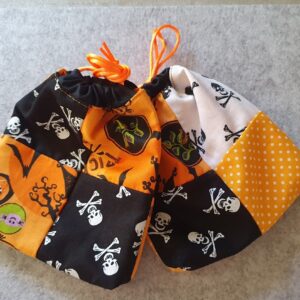 Halloweeni csokigyűjtő szütyő szett