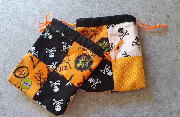 Halloweeni csokigyűjtő szütyő szett