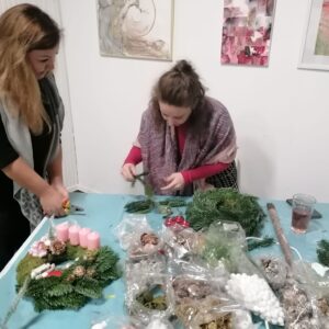 Adventi koszorú készítő workshop-virágkötővel Nov.21