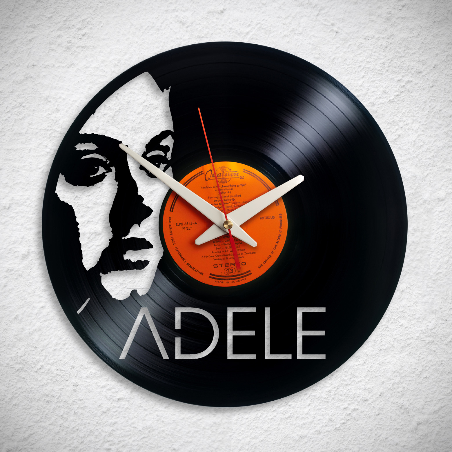Adele – Bakelit falióra