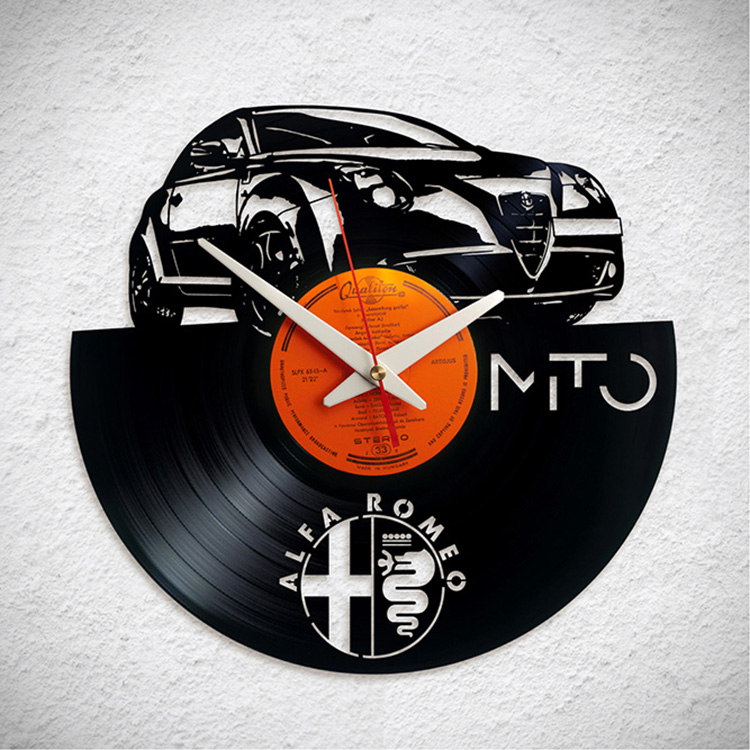 Alfa Romeo Mito – Bakelit falióra