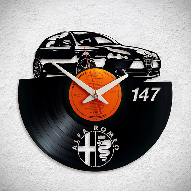Alfa Romeo 147 No1 – Bakelit falióra