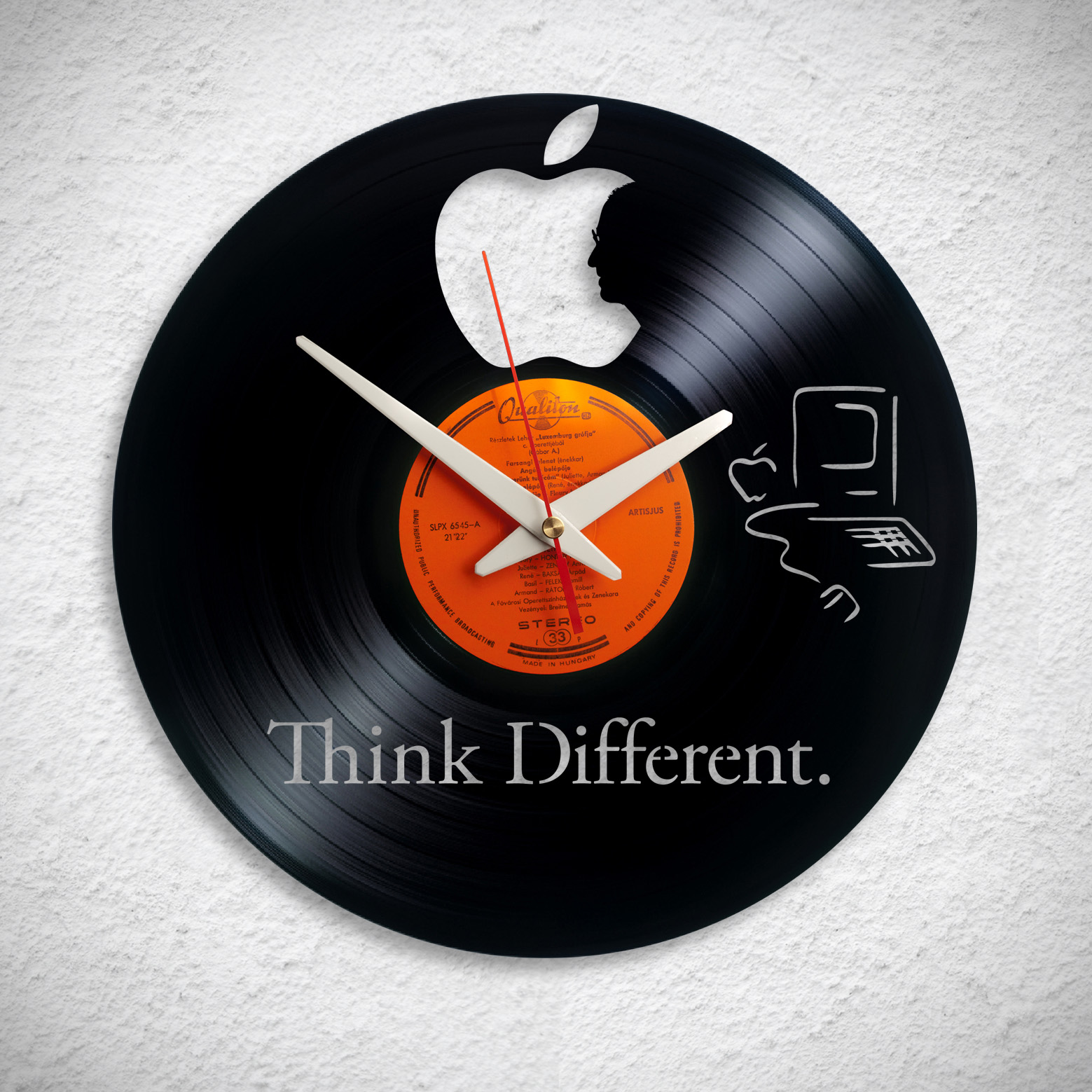 Apple Macintosh, Steve Jobs – Bakelit falióra