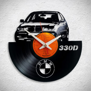 BMW 330D – Bakelit falióra