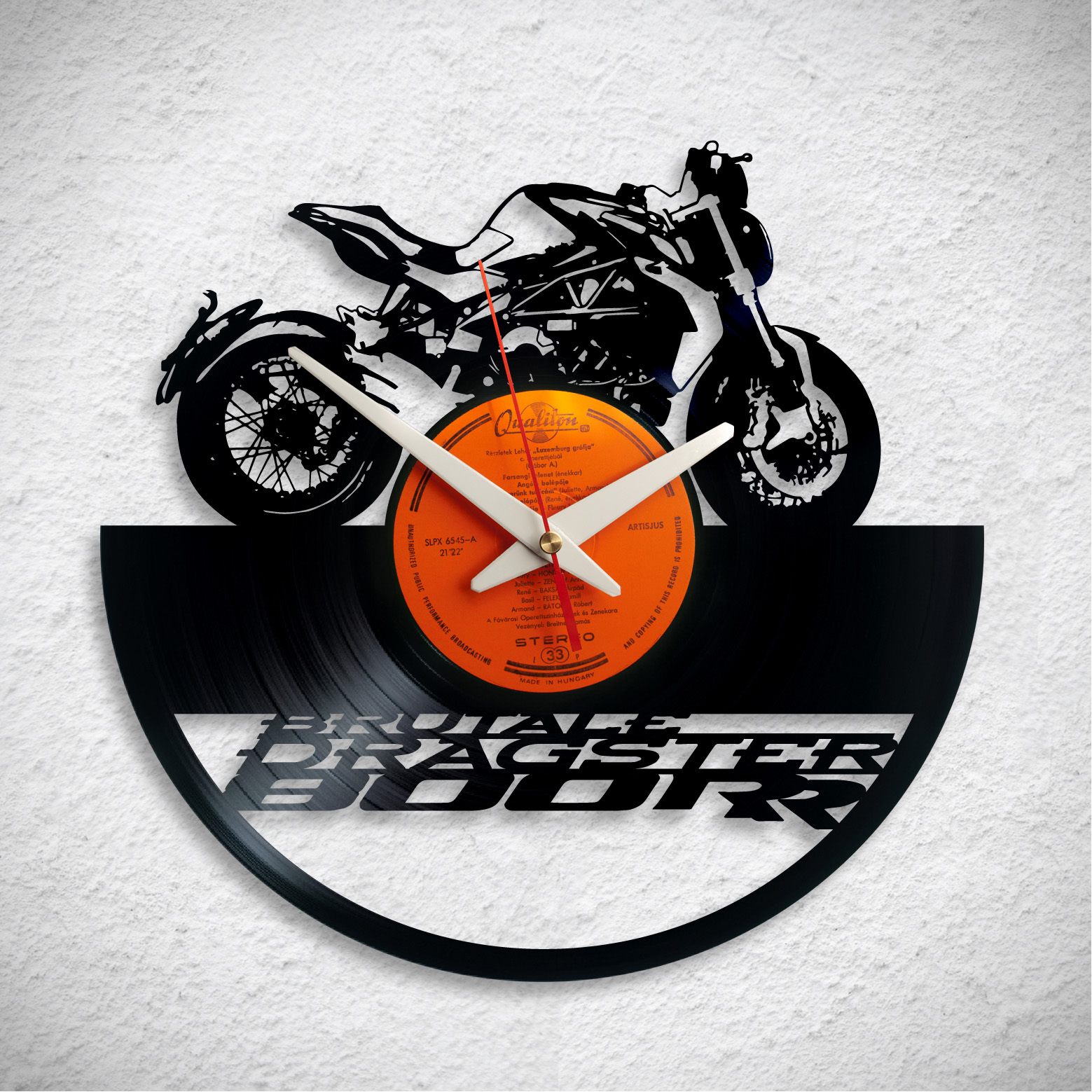 Brutale Dragster – Bakelit falióra