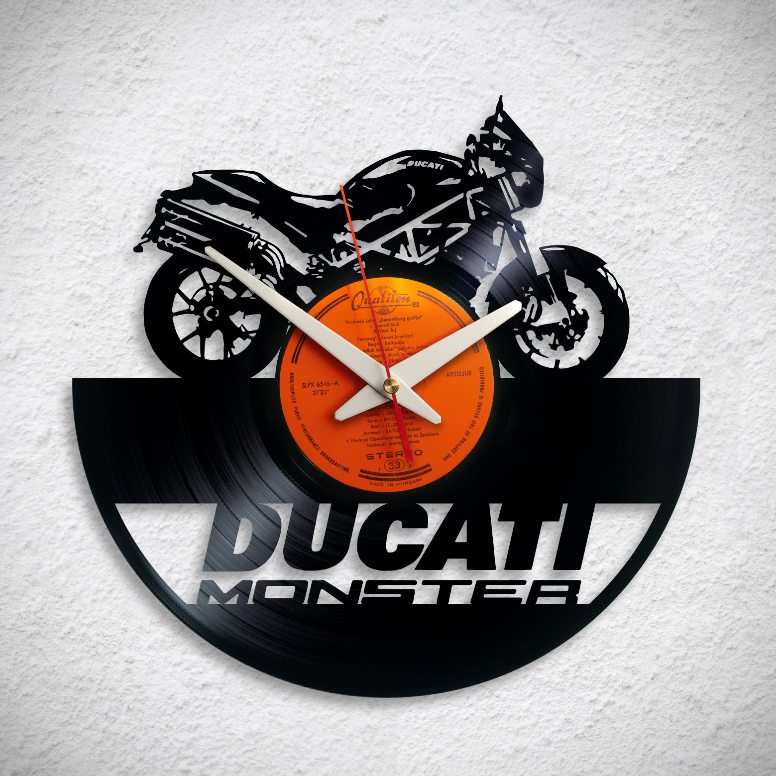 Ducati Monster – Bakelit falióra