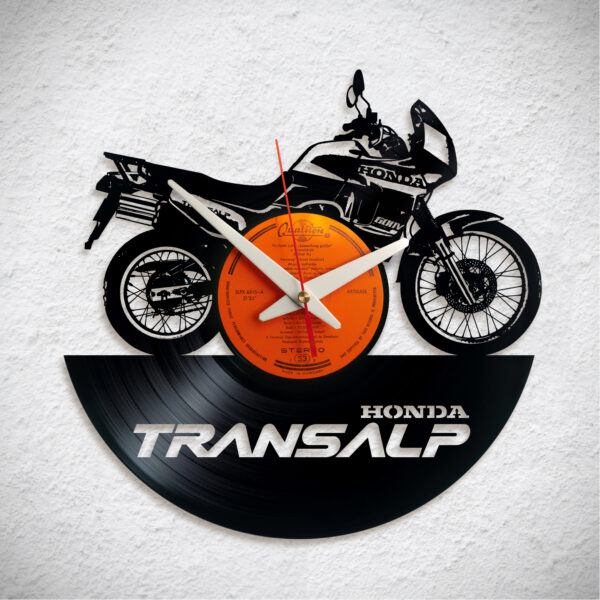 Honda TransAlp 1987 – Bakelit falióra