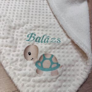 Hímzett Babatakaró – Teknős mintával