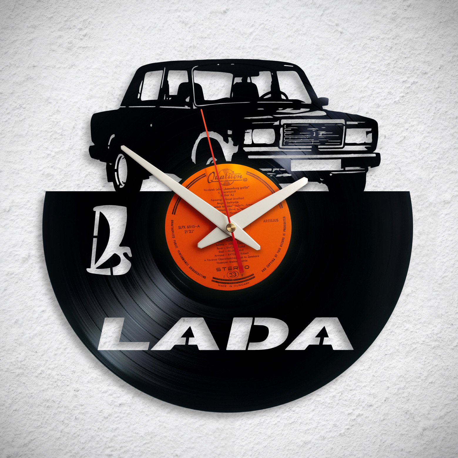 Lada 2107 – Bakelit falióra