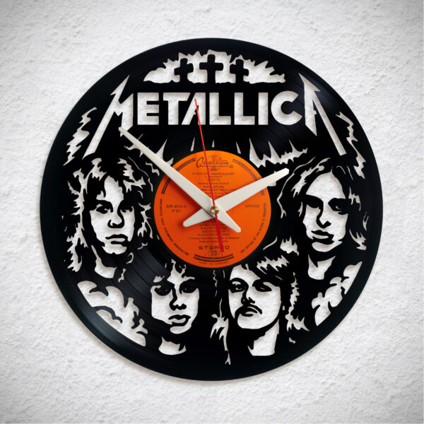 Metallica No2 – Bakelit falióra