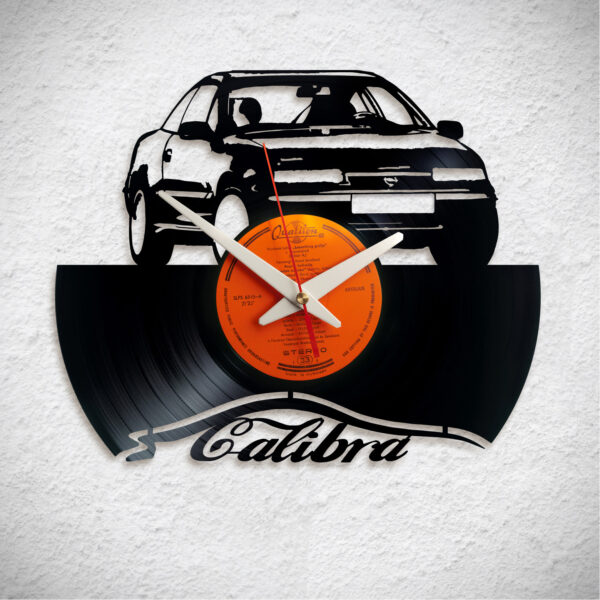Opel Calibra – Bakelit falióra
