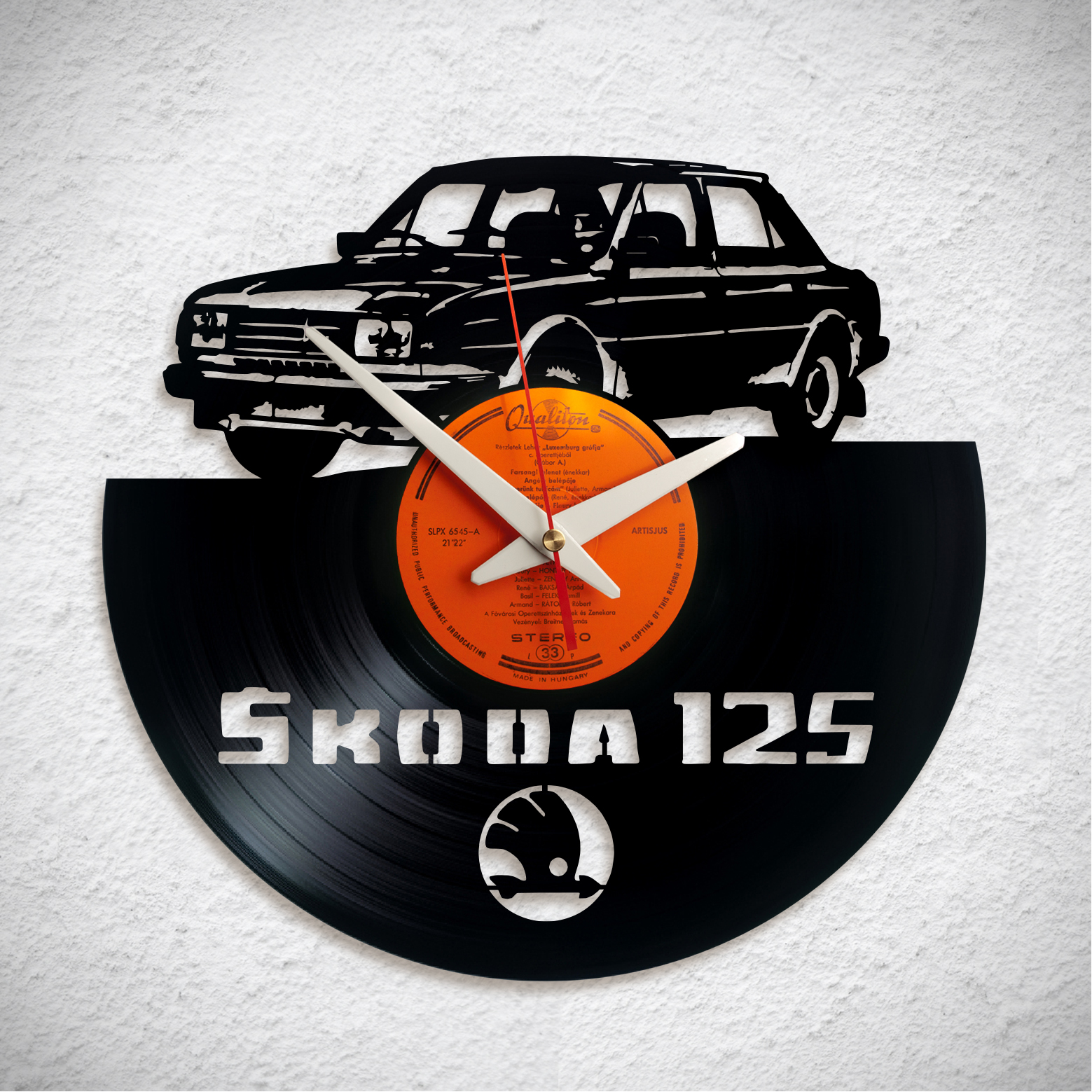 Skoda 125 – Bakelit falióra