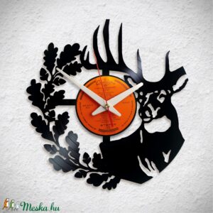 Szarvas vadász – Bakelit falióra