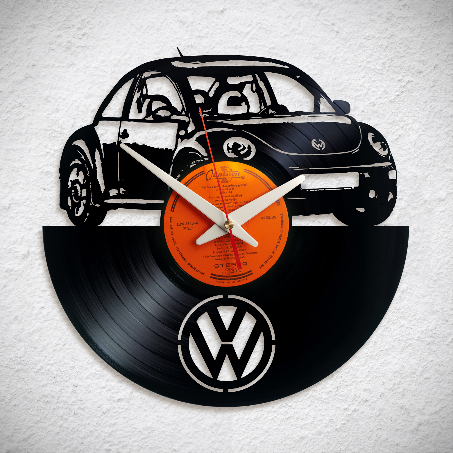 VW New Beetle – Bakelit falióra