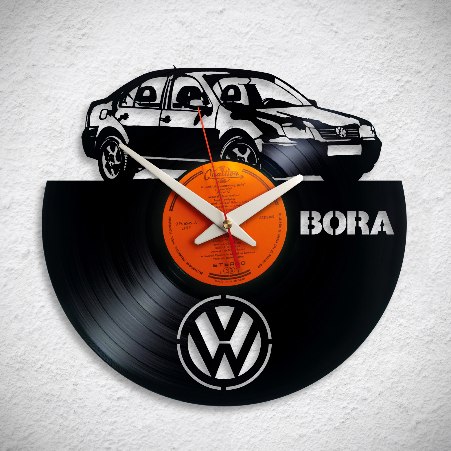 VW Bora – Bakelit falióra