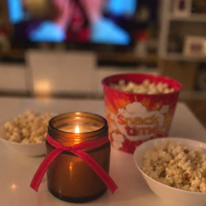 Christmas Movie Night-Gyertya és illatviasz készítő workshop – Ajándékkártya formájában is – Ajándékozz élményt!