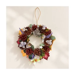Őszi ajtódísz szürke és lila dekorvirágokkal – 25–30 cm